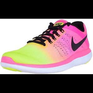 Nike Flex 2016 Run Shoes in Neon Size 7.5